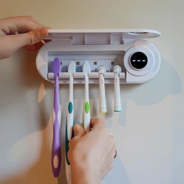 UV dantų šepetėlio sterilizatorius | CLENZOR